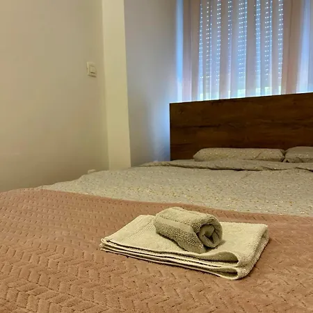Modern & Comfort Retreat In סראייבו