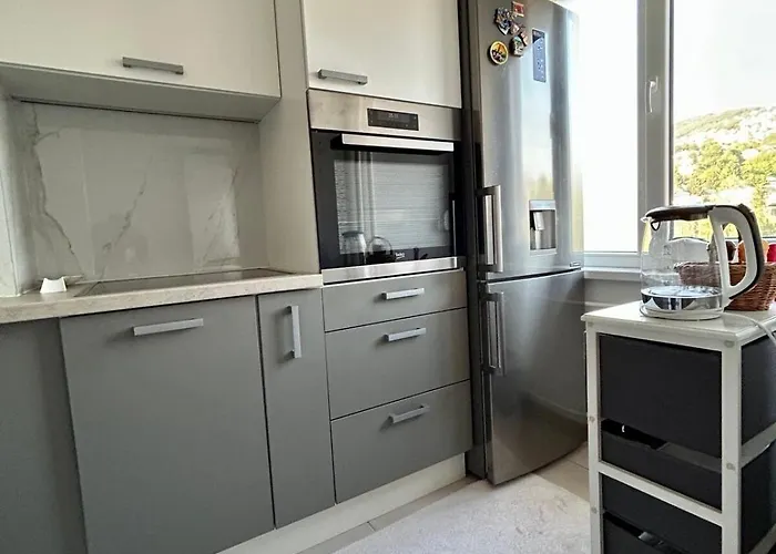 شقة Modern & Comfort Retreat In